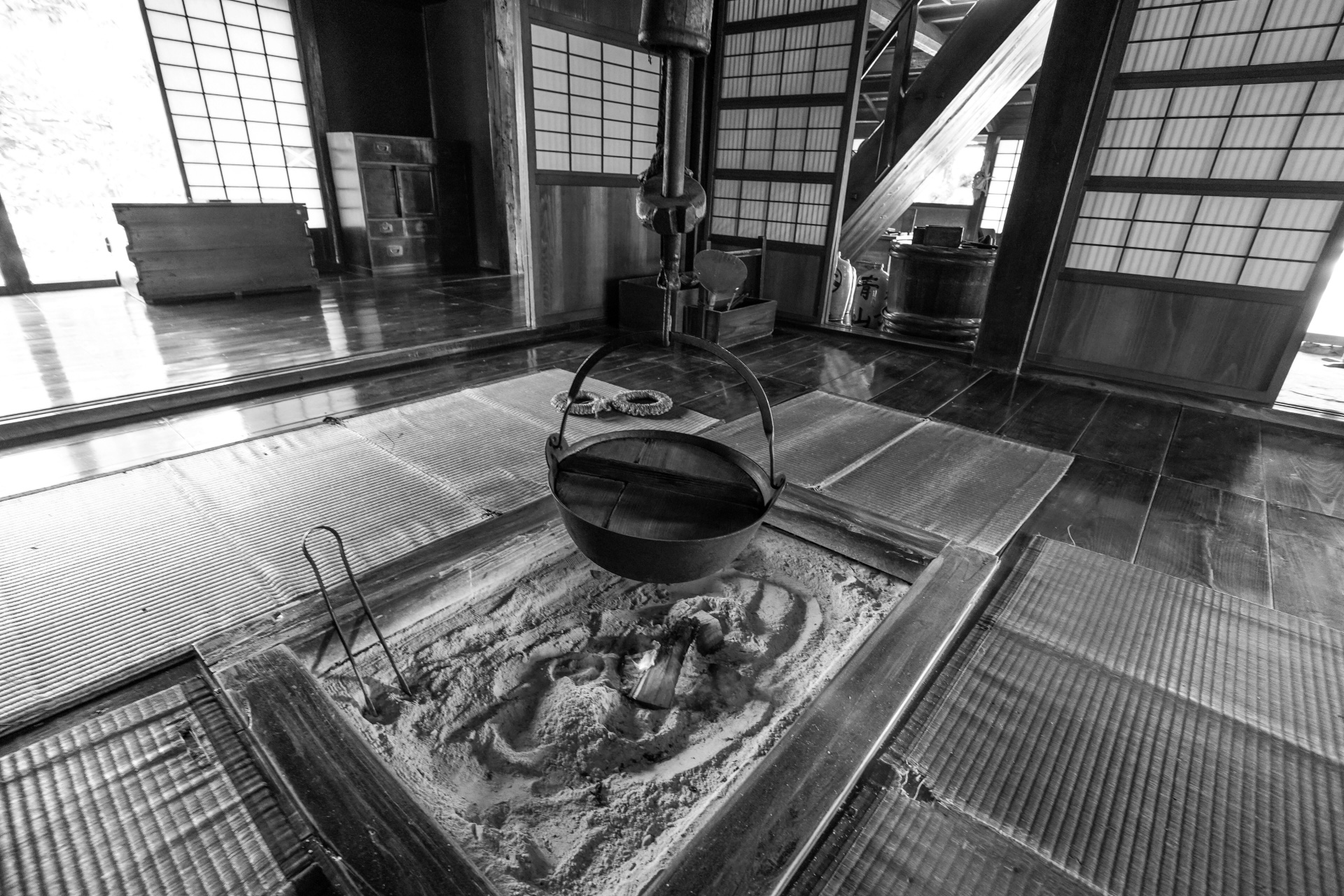 夏をむねとし冬は我慢の日本の家づくり